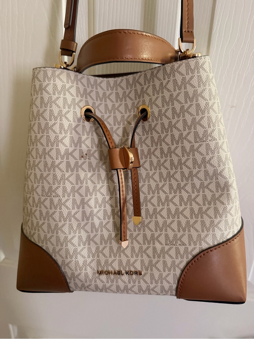 Michael Kors Cream and Brown Signature Drawstring Shoulder Bag